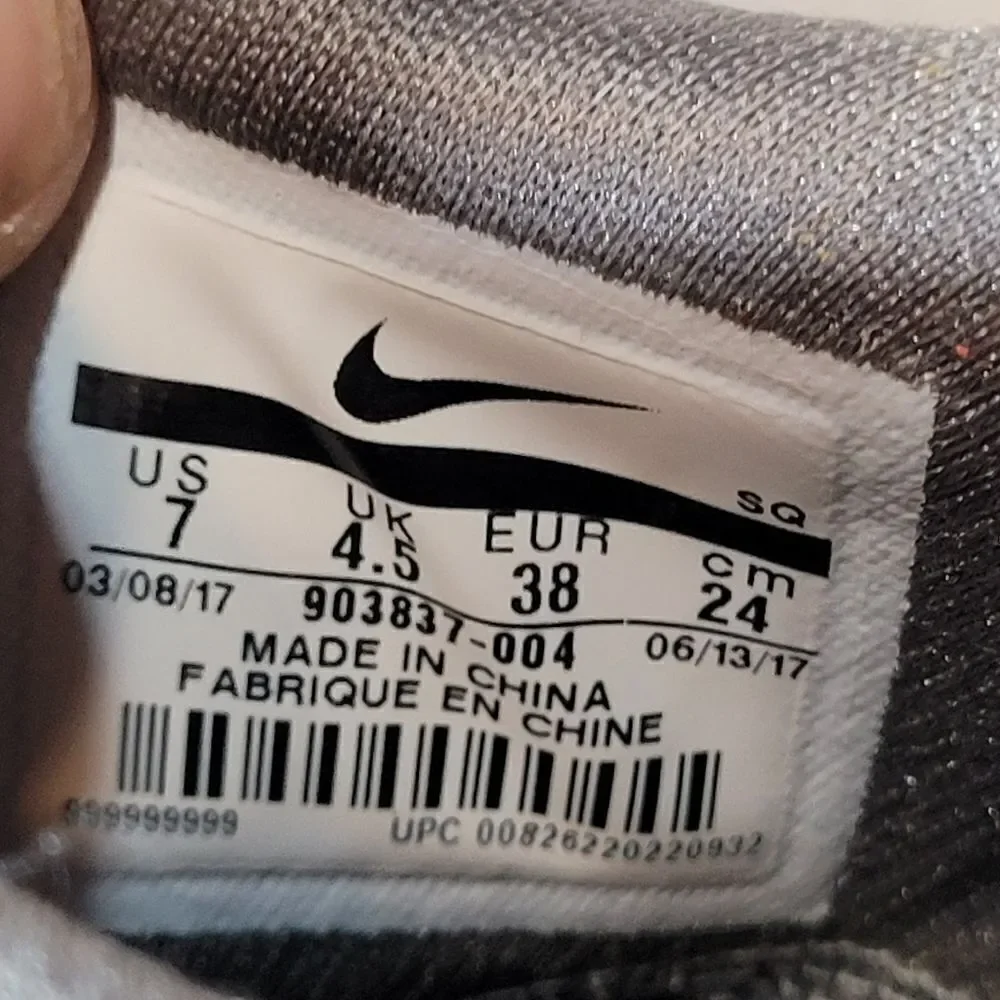 Nike Air‎ Max Zero 903837-004 womens size 7